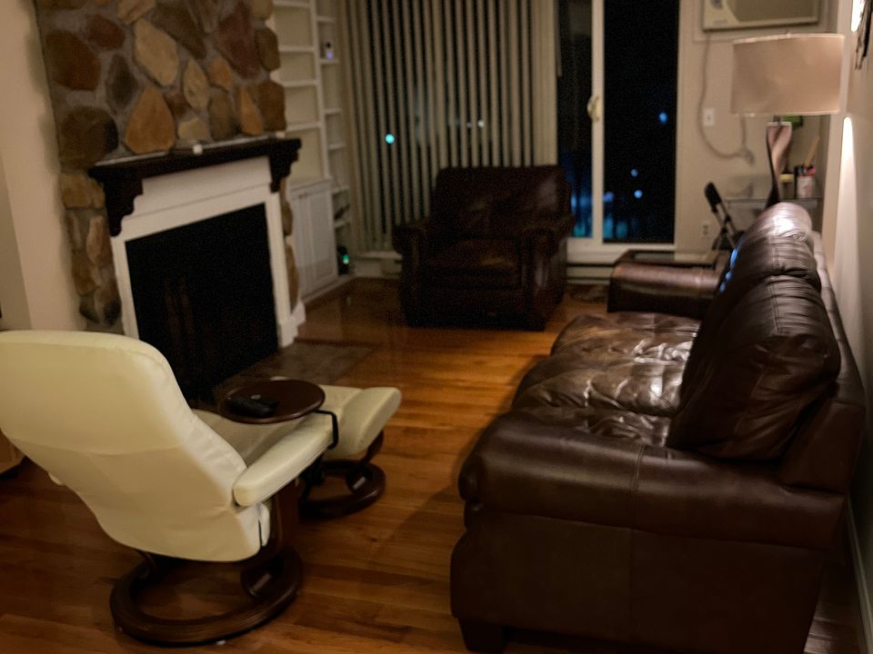 1st image of 208 Drew Ln