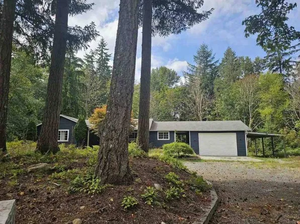 710 204th Ave E, Lake Tapps, WA 98391