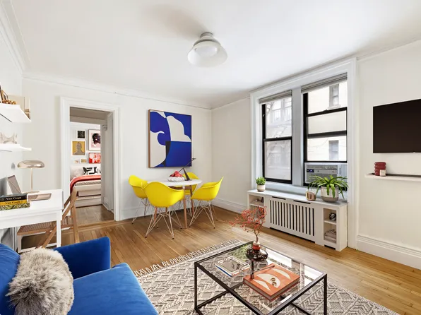 319 West 18th Street 2I image 1 of 14
