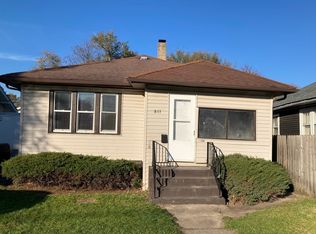 811 Julia Ave, Joliet, IL 60433