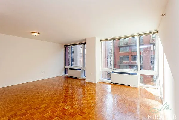 Rented by Mirador Real Estate | media 34