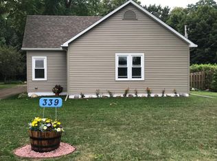 339 Olds Ave, Hartford, MI 49057