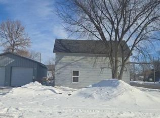 408 N Main St, Hewitt, MN 56453