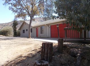 35739 Mistletoe Rd, Squaw Valley, CA 93675