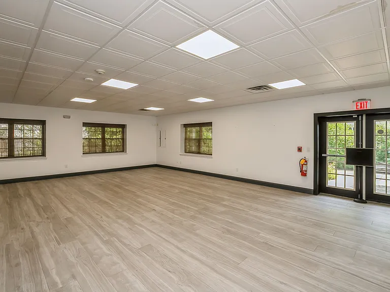 Zen Long Island at Copiague Apartment Homes — Photo 16