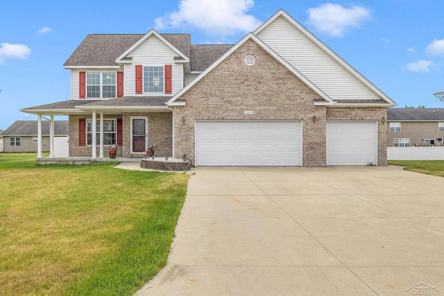 5879 Crowberry Trl N photo 1