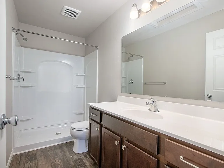 1312 Chapel Hill Dr — Photo 10