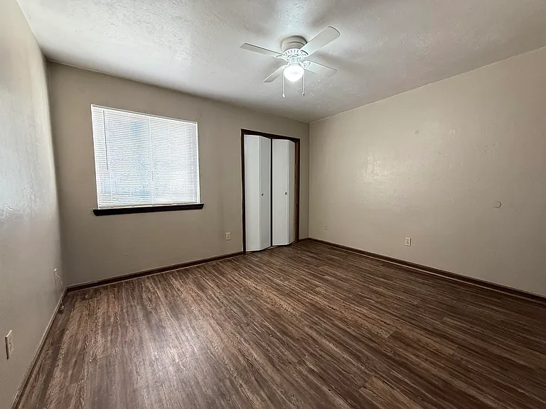 1411 Lazy Brk #A — Photo 6