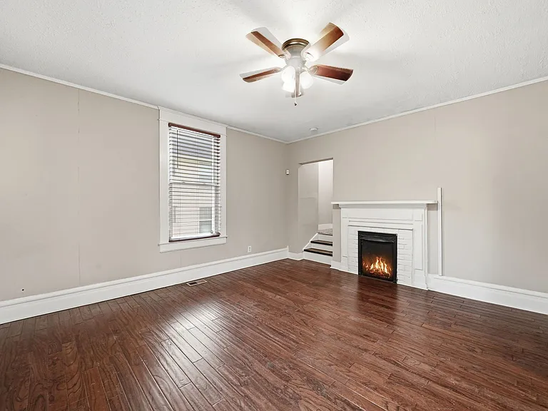 118 Wilson Ave — Photo 8