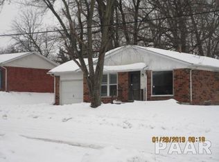3003 W Arrowhead St, Peoria, IL