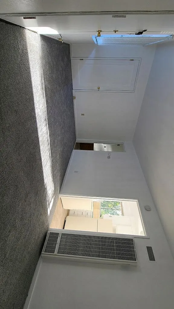 2054 Santa Clara Ave photo 1
