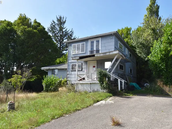 1370 Idaho Ave, Coos Bay, OR 97420