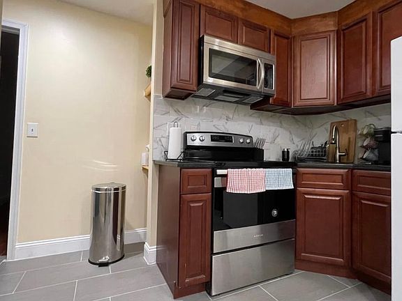 5th image of 806 N Broad St #2C