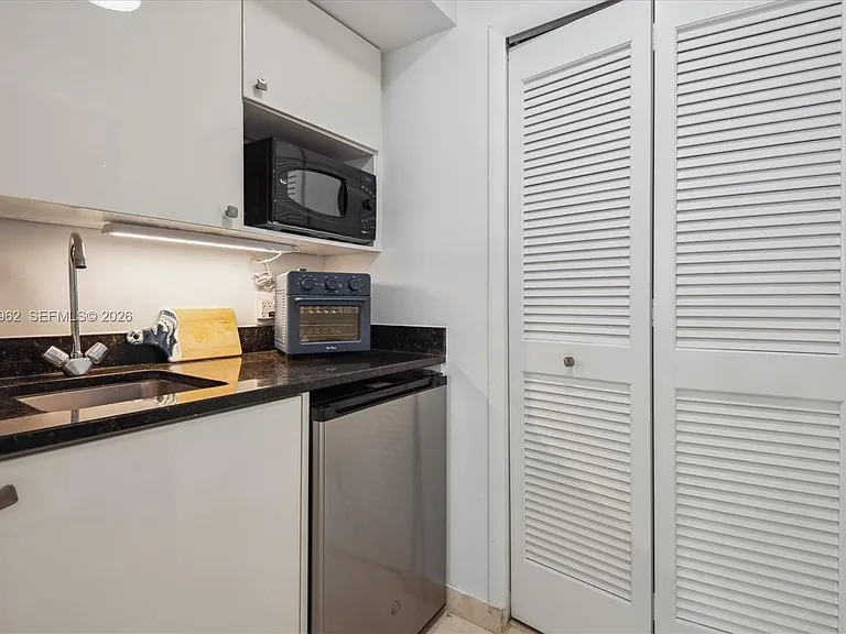 701 Crandon Blvd #Penthouse 1 — Photo 17