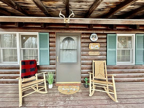 5th image of 24 Blueberry Hill Road