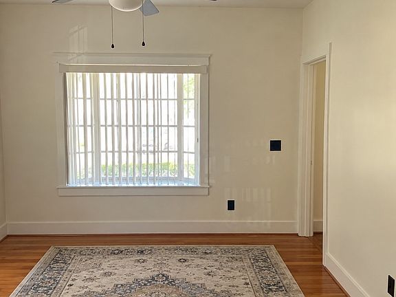2nd image of 37 Belcher St