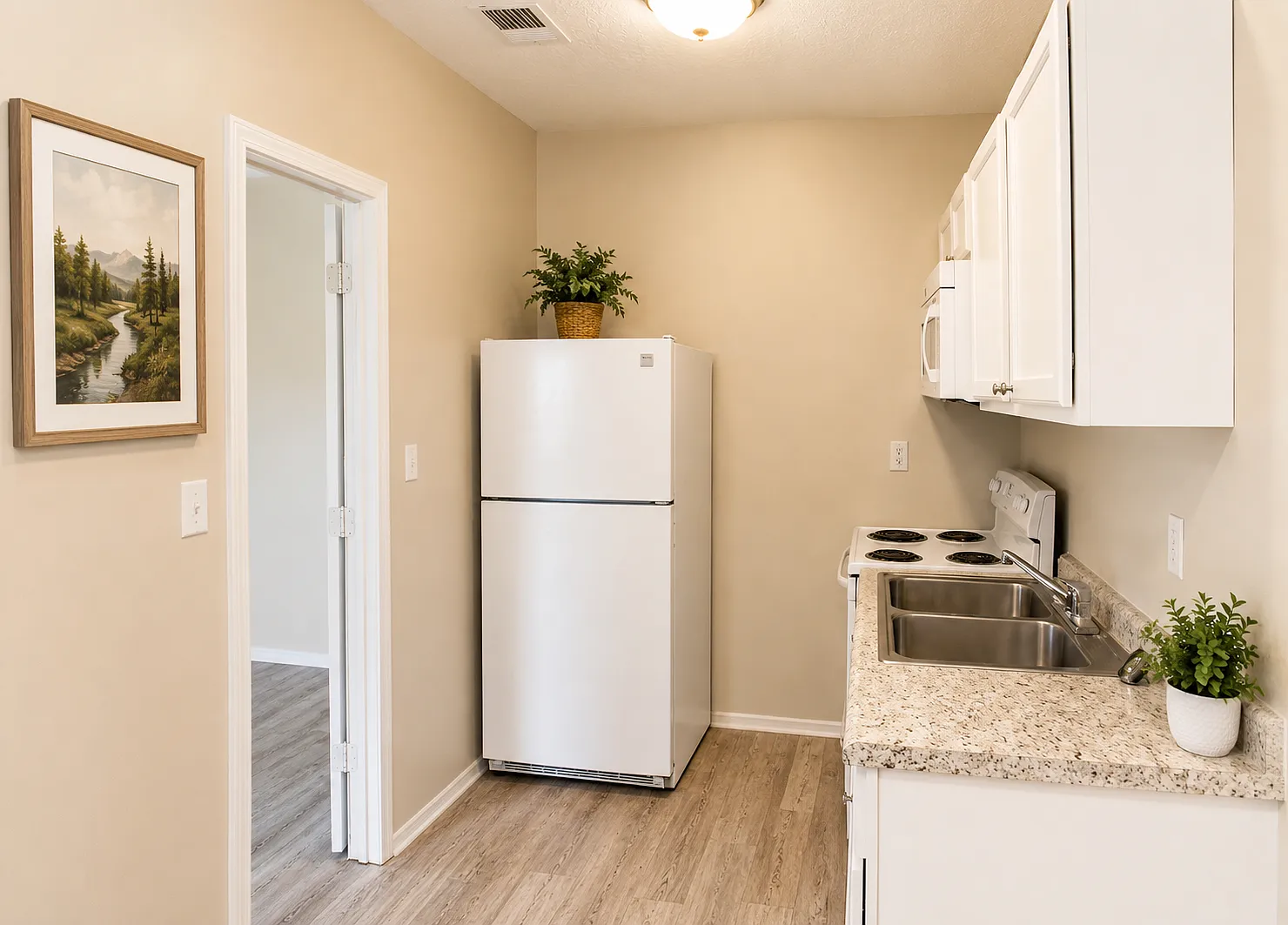 2 bed, 750 sqft, $795 — Photo 3