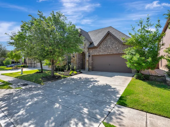 448 Chestnut Ln, Roanoke, TX 76262
