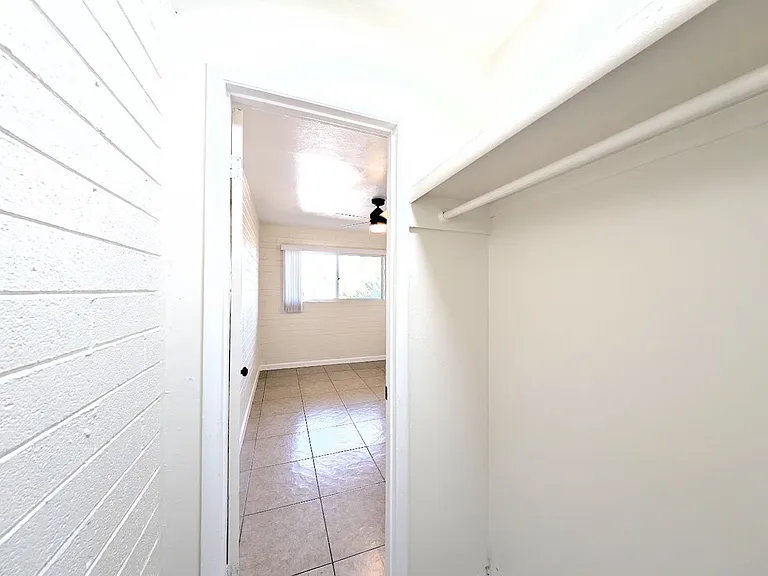 2602 N 14th Ave — Photo 16