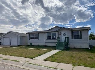 1403 Limecreek Ave, Gillette, WY 82716
