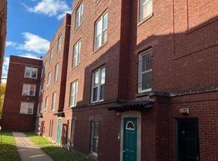 541 E 60th St #3, Chicago, IL 60637