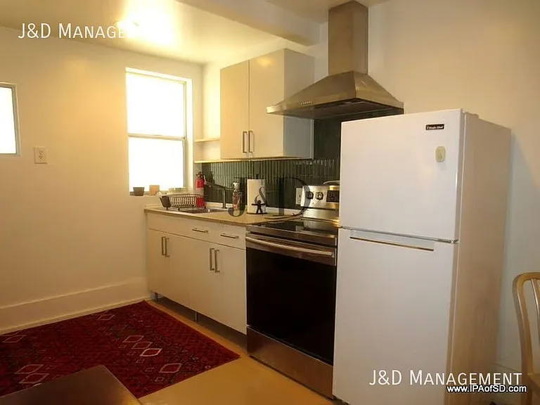 3730 Arizona St — Photo 18