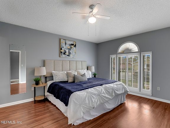 3rd image of 2385 TOWNSQUARE Drive