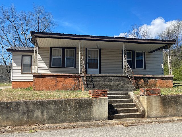 1st image of 1326 McPherson St