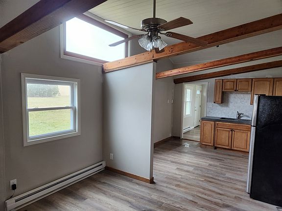 2nd image of 1730 Woodland Dr #B