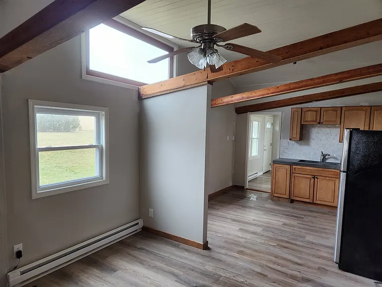 1730 Woodland Dr #B — Photo 2