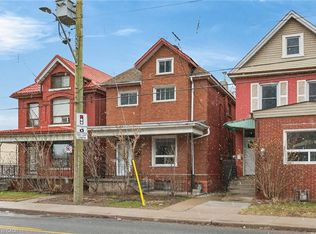 96 Wentworth St N, Hamilton, ON L8L5V4