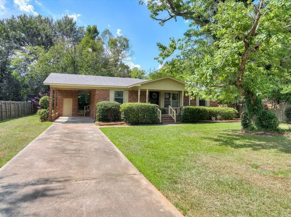 1023 James Road, Louisville, GA