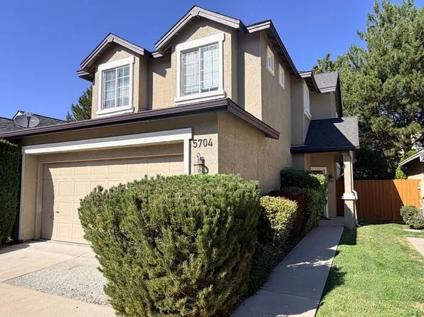 5704 Golden Eagle Dr, Reno, NV 89523