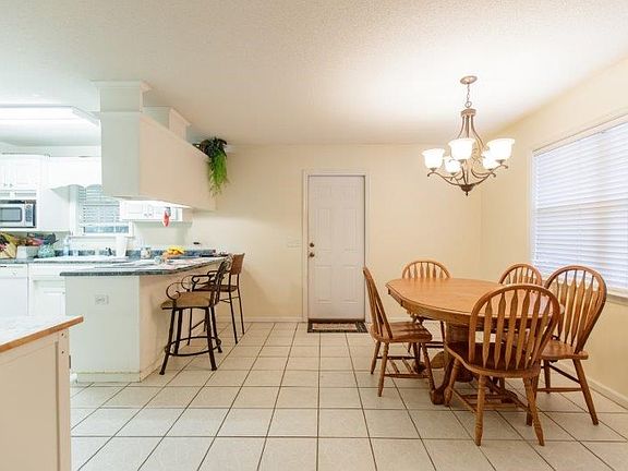 5th image of 4316 Brandonshire Ln