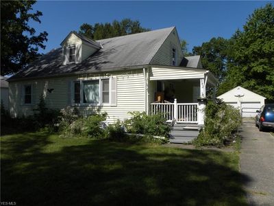 382 Abbe Rd, Elyria, OH, 44035