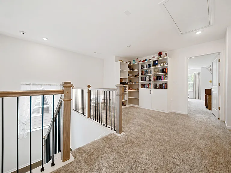 301 Ribbon Rail St — Photo 14
