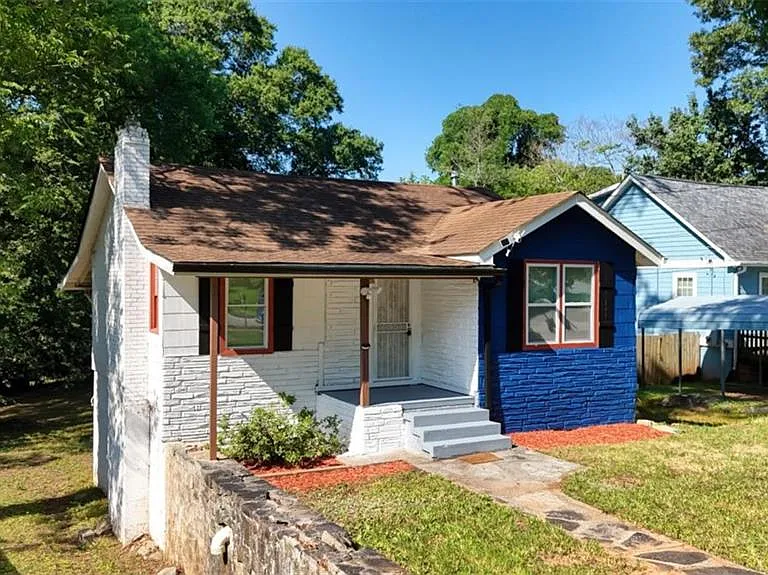 1888 Vesta Ave — Photo 3