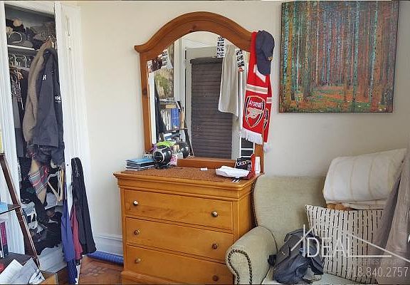 4th image of 191A Court St #1
