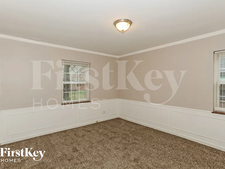 1017 N Bend Rd — Photo 9