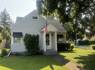 220 Sylvan Rd, Rochester, NY 14618