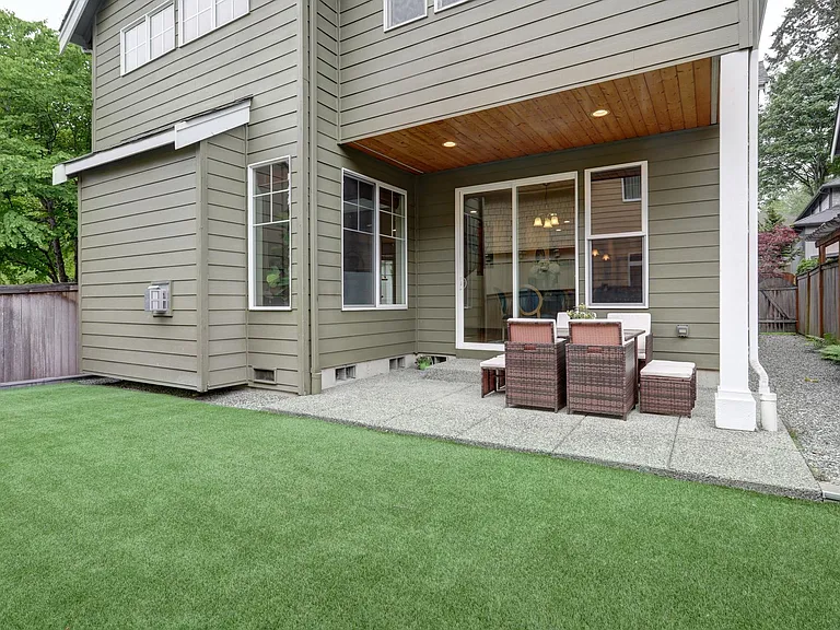 8827 NE 148th Pl — Photo 31