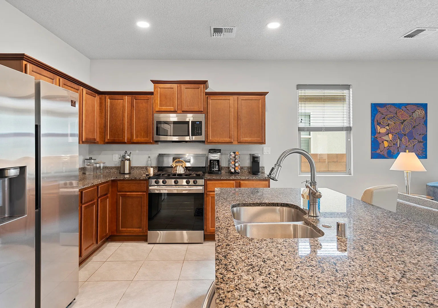 3 bed, 1470 sqft, $3,000 — Photo 4