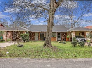 1013 McCall Ave, Conroe, TX 77301