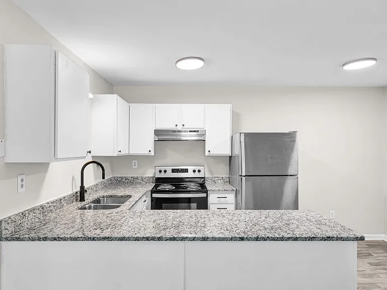 Millbrook Apartments — Photo 41