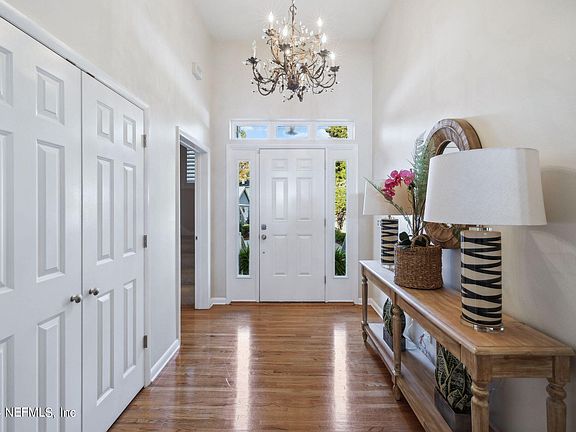5th image of 1863 WOODMERE Drive