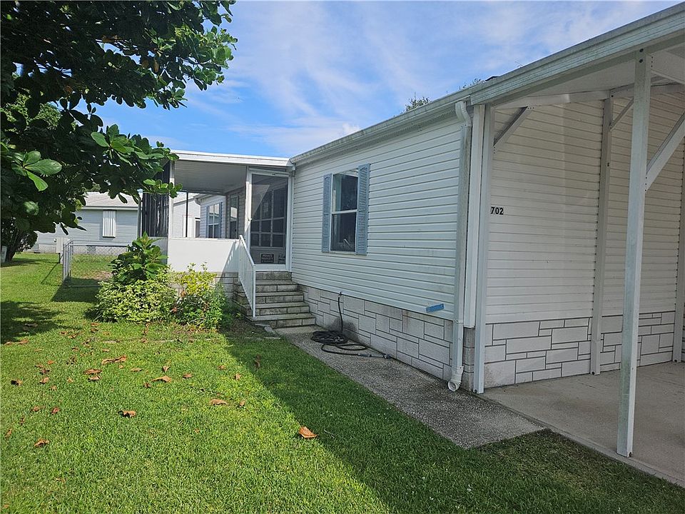 1st image of 702 Lark Dr