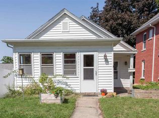 1105 Cleveland Ave, Dubuque, IA 52003