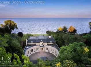 1010 Lake Shore Rd, Grosse Pointe Shores, MI 48236