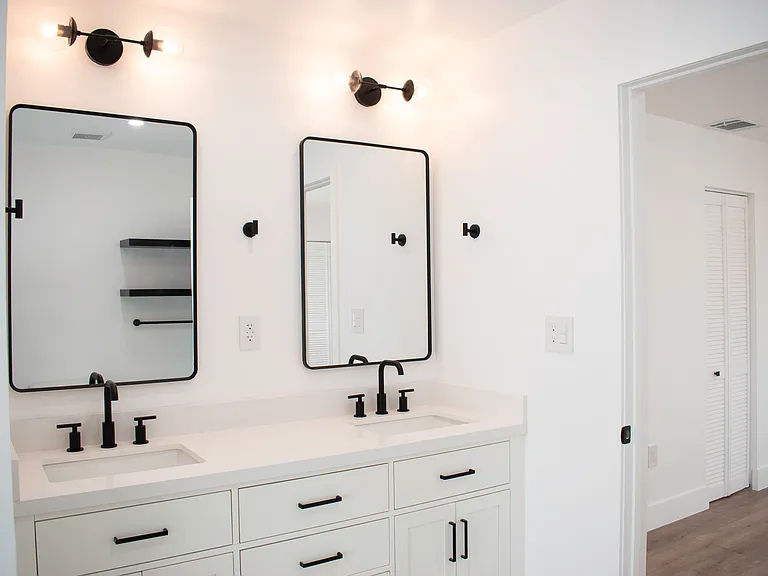4706 SW 67th Ave #M3 — Photo 21