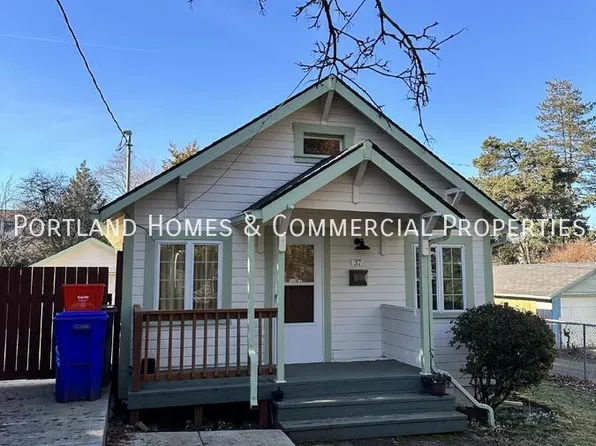 37 NE 108th Ave, Portland, OR 97220
